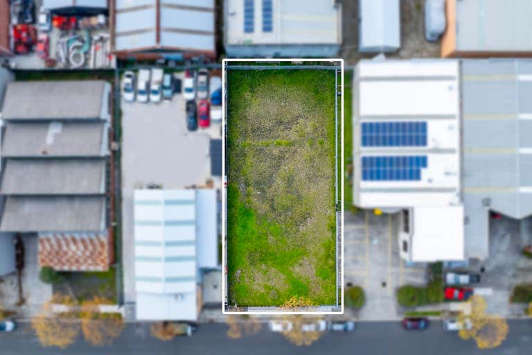 21 Manton Road Oakleigh South VIC 3167 - Image 2