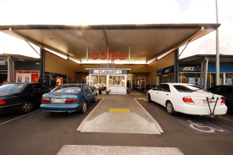 Kiosk - Highfields Plaza, 1 Plaza Circle Highfields QLD 4352 - Image 4