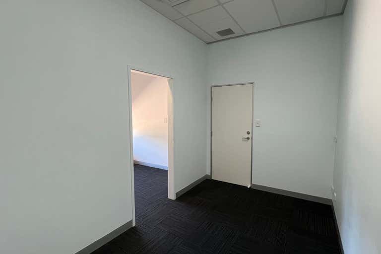 Serviced Office 3&4, 230 Shute Harbour Rd Cannonvale QLD 4802 - Image 4