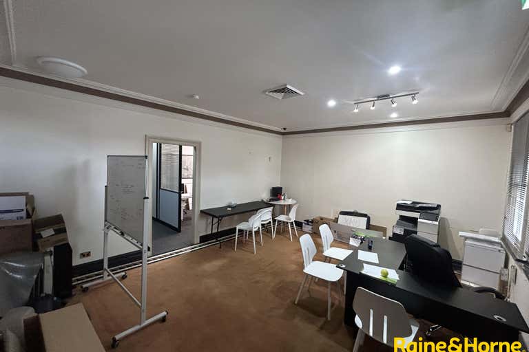 Suite 1B, 1-9 Iolanthe Street Campbelltown NSW 2560 - Image 4