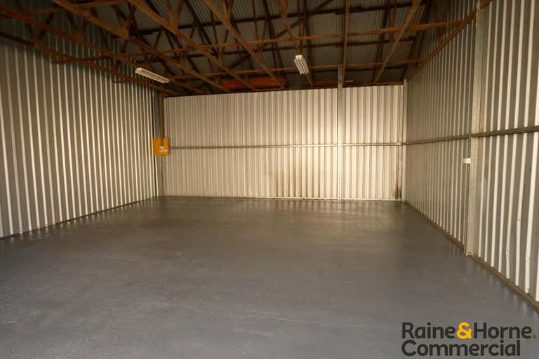 Unit 2E, 8-12 Acacia Avenue Port Macquarie NSW 2444 - Image 3