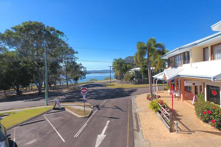 2 Gympie Road Tin Can Bay QLD 4580 - Image 2