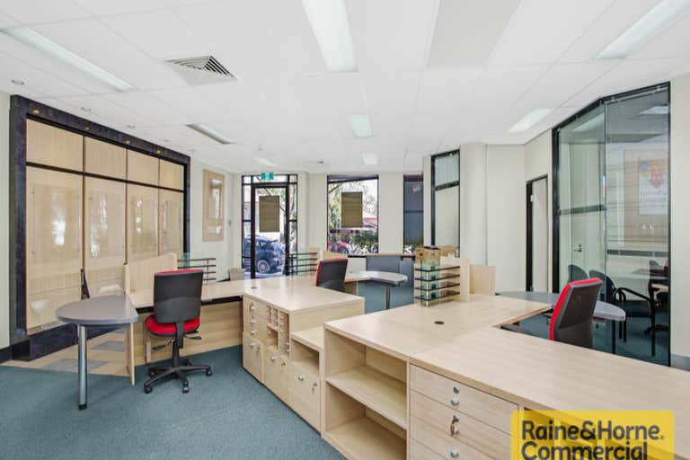4/14 Browning Street West End QLD 4101 - Image 3