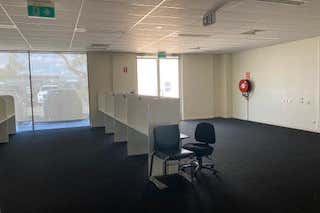 OPEN PLAN | CAN HAVE A FITOUT | REAR ROLLER DOOR, 7/1  Danaher Drive South Morang VIC 3752 - Image 4
