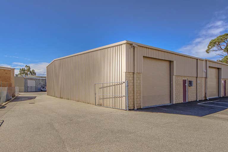 Unit 4, 11 Day Road Rockingham WA 6168 - Image 4