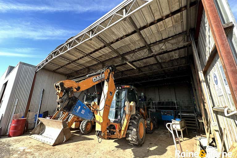 2/105-107 High Street Queanbeyan NSW 2620 - Image 4