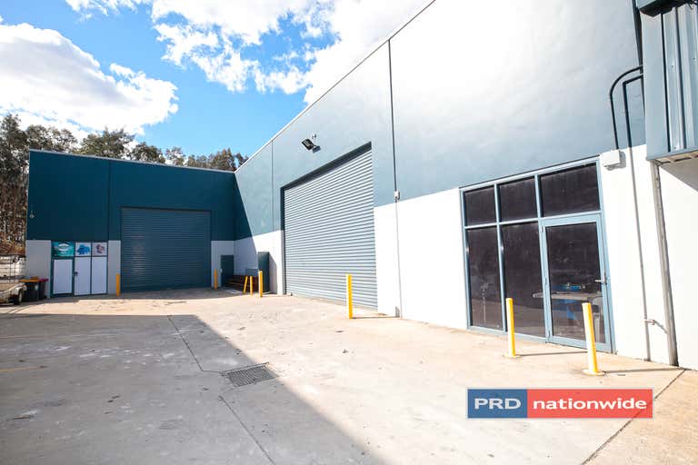 2/5 Coombes Drive Penrith NSW 2750 - Image 2