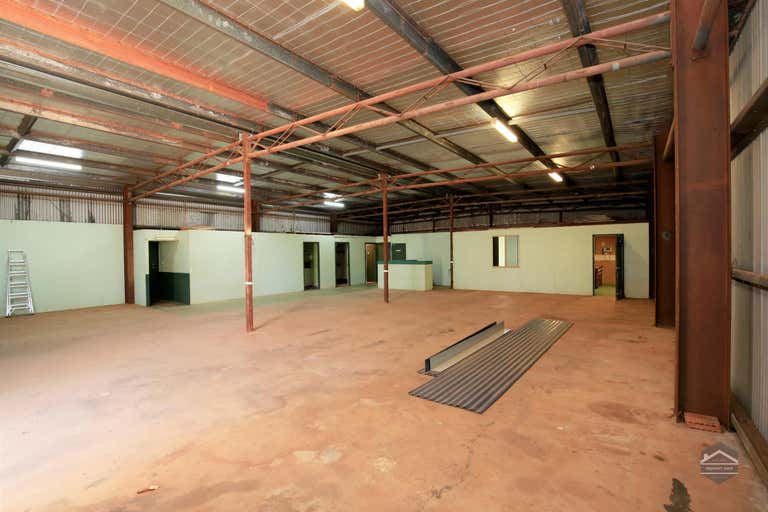 8 Ridley Street Wedgefield WA 6721 - Image 3