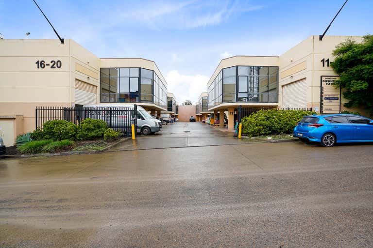 Unit 17/109a Bonds Road Riverwood NSW 2210 - Image 4