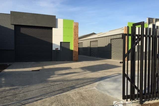 1/81 Miles Grove Seaford VIC 3198 - Image 1