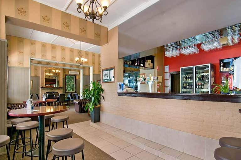 River Royal Inn, 97 Swan Street Morpeth NSW 2321 - Image 4