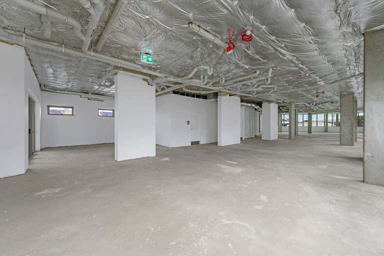 2/2583 Gold Coast Highway Mermaid Beach QLD 4218 - Image 3