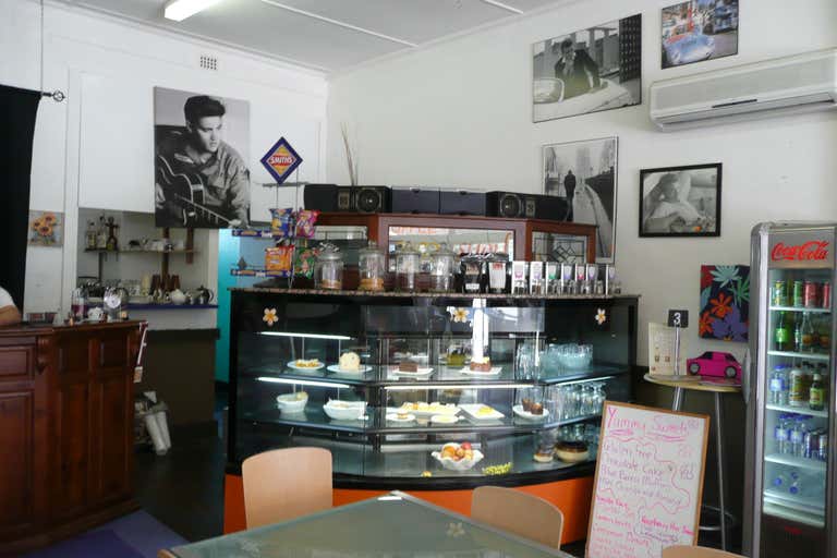 (L) Shop 2, 68 Cameron Street Wauchope NSW 2446 - Image 2