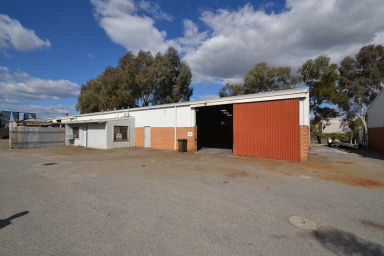 Unit 4/59 Kurnall Road Welshpool WA 6106 - Image 2