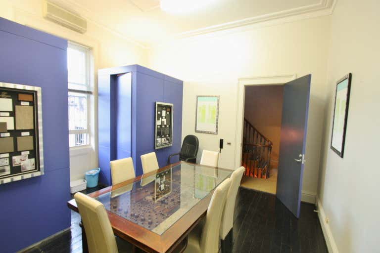 2/28 Bayswater Road Potts Point NSW 2011 - Image 2