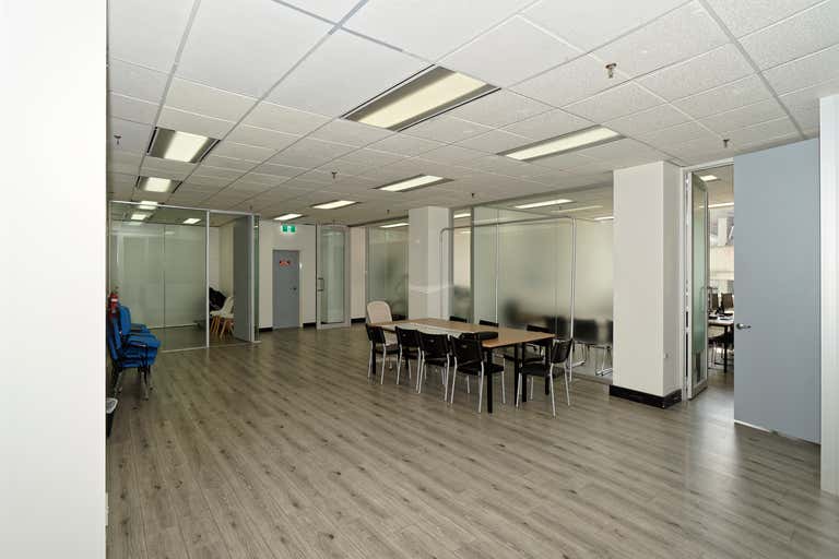 Pt4-Bo, 20 Queen Street Melbourne VIC 3000 - Image 3