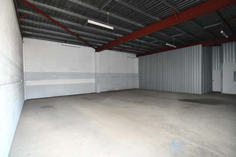Unit 2, 48 Punari Street Currajong QLD 4812 - Image 3