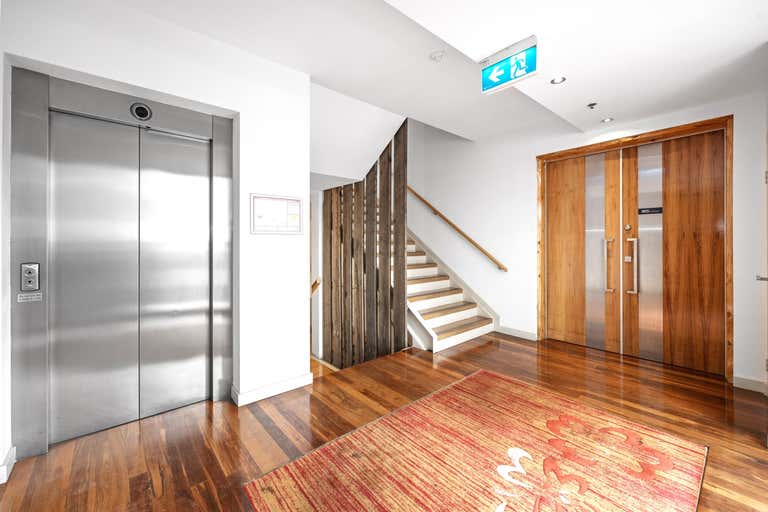 4/2 Kent Place South Melbourne VIC 3205 - Image 1