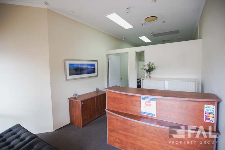 Shop  2, 699 Sherwood Road Sherwood QLD 4075 - Image 2