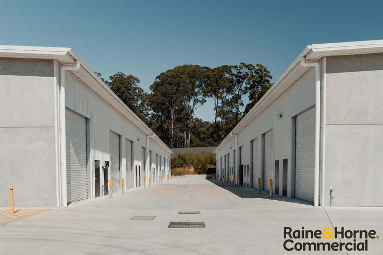 Unit 17, 33 Orontes Close Sancrox NSW 2446 - Image 1