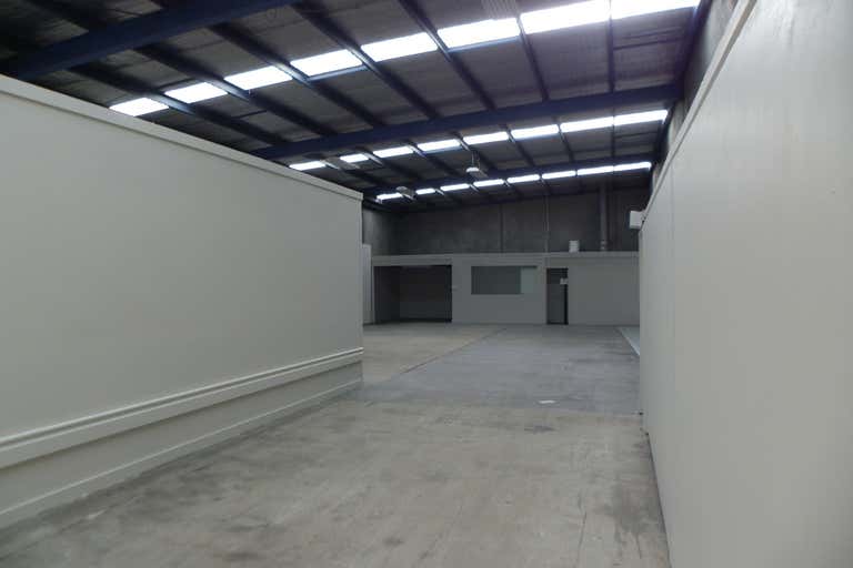 1/12 Hi-Tech Place Rowville VIC 3178 - Image 2