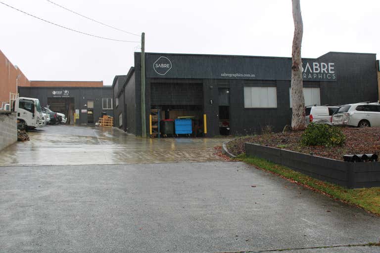 2/150 Garnet Road Kirrawee NSW 2232 - Image 3