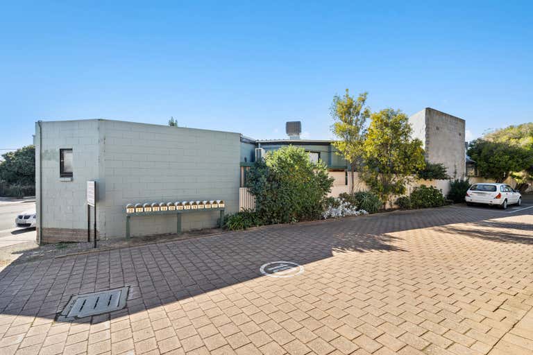 7 Finniss St Marion SA 5043 - Image 4