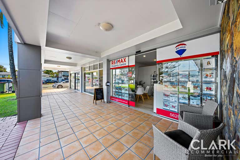 3/110 Monaco Street Broadbeach Waters QLD 4218 - Image 2