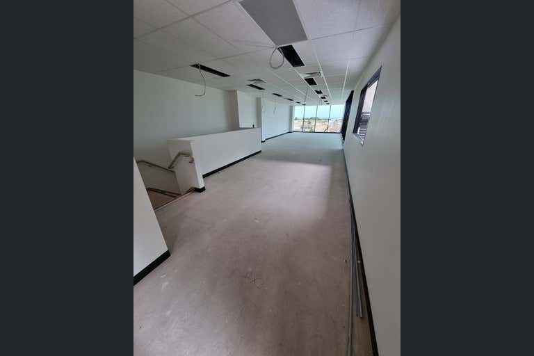 2/6 Literary Way Williamstown VIC 3016 - Image 4