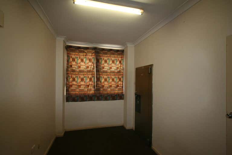 1/24 John Hooker Street Islington NSW 2296 - Image 2