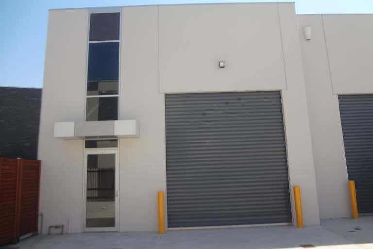 8/74 Thomsons Road Tullamarine VIC 3043 - Image 1