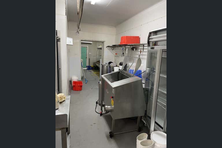 12 Victoria Street Mirani QLD 4754 - Image 3