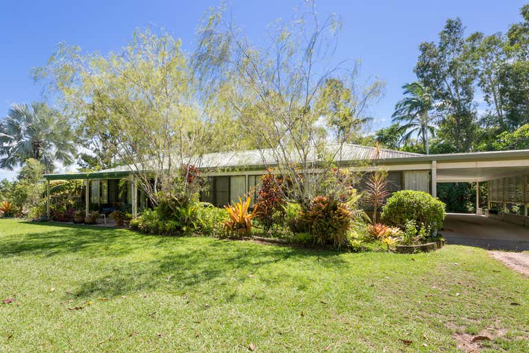 450 Flying Fish Point Road Coconuts QLD 4860 - Image 3