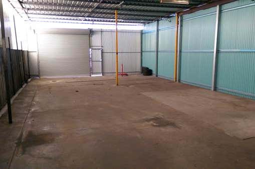 3/28 Gympie Willetton WA 6155 - Image 2