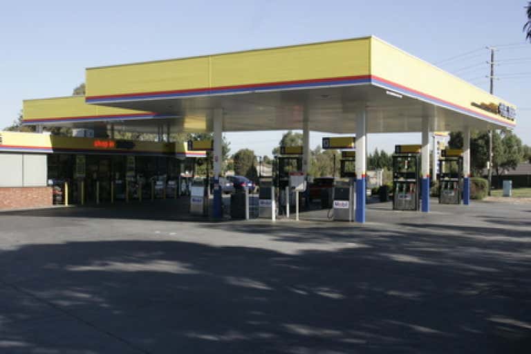 Mobil (Fuel Zone) Ferntree Gully, 510 Napoleon Road Ferntree Gully VIC 3156 - Image 3