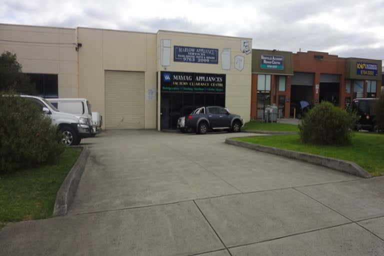 2/1 Laser Drive Rowville VIC 3178 - Image 1