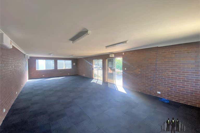 8/497 Gympie Rd Strathpine QLD 4500 - Image 2