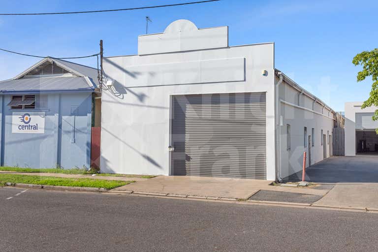 253 Denison Street Rockhampton City QLD 4700 - Image 1