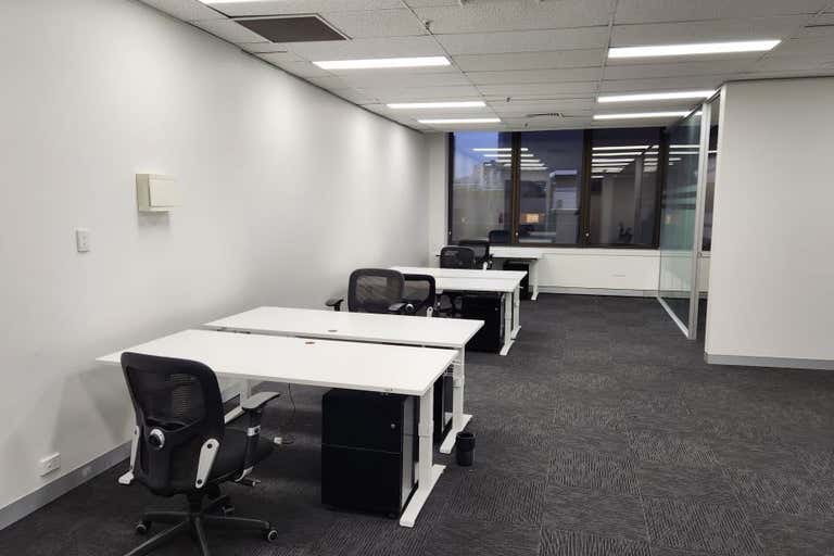 804/167 Queen Street Melbourne VIC 3000 - Image 3