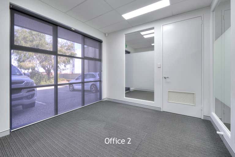 4/42 Dellamarta Road Wangara WA 6065 - Image 3