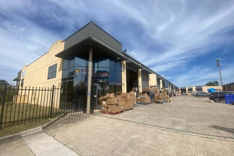 Unit 12 & 13, 8-10 Barry Road Chipping Norton NSW 2170 - Image 2
