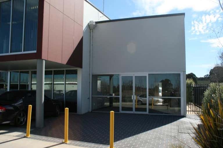 Unit 1, 9 Gateway Crescent Orange NSW 2800 - Image 1