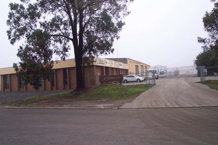 3 Prima Court Tullamarine VIC 3043 - Image 2