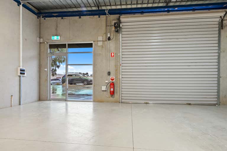 7/22-24 McPherson Street Maddingley VIC 3340 - Image 2