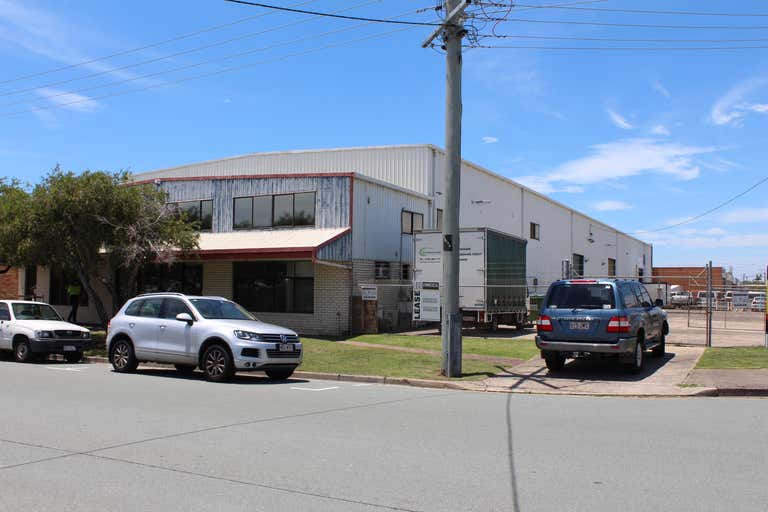 2 Production Avenue Warana QLD 4575 - Image 4