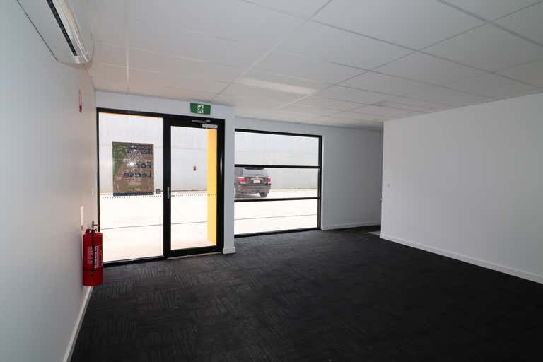 4/13A Elite Way Carrum Downs VIC 3201 - Image 2