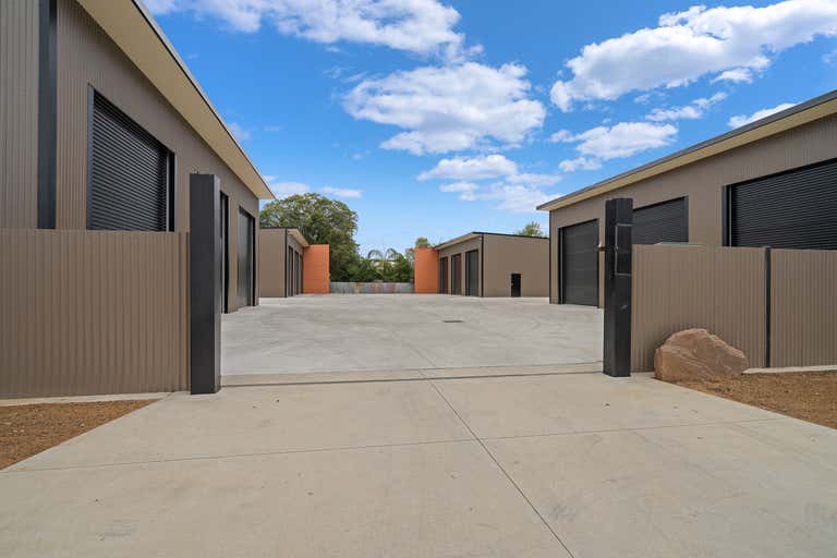 Shed 2/8-10  Cozens Street Wangaratta VIC 3677 - Image 1