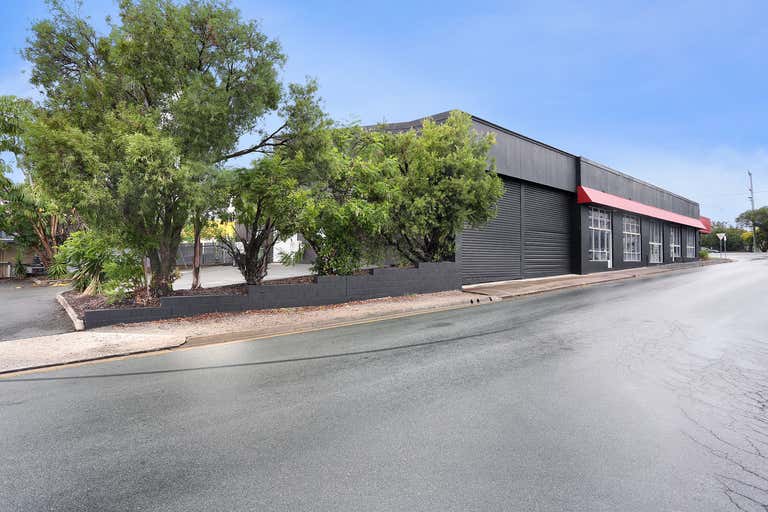 228 Anzac Avenue Kippa-Ring QLD 4021 - Image 2