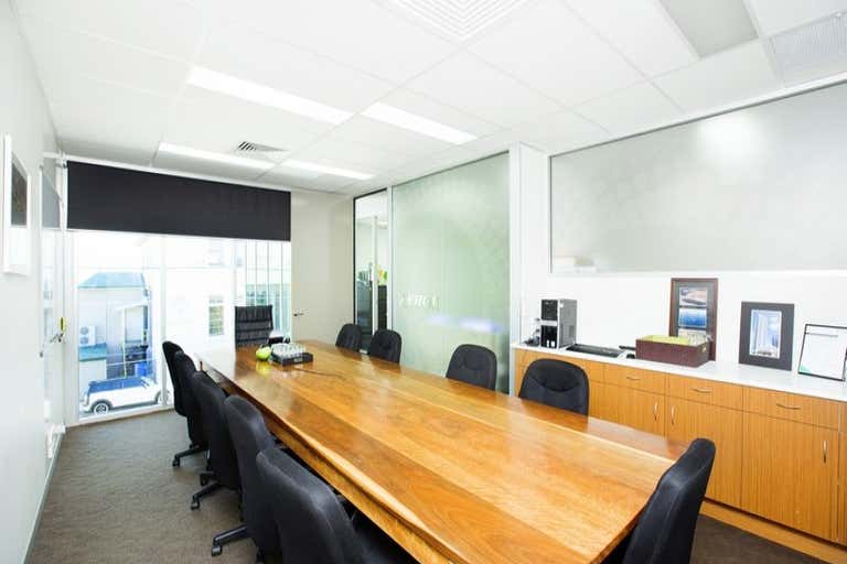 1/13 Manilla Street East Brisbane QLD 4169 - Image 3