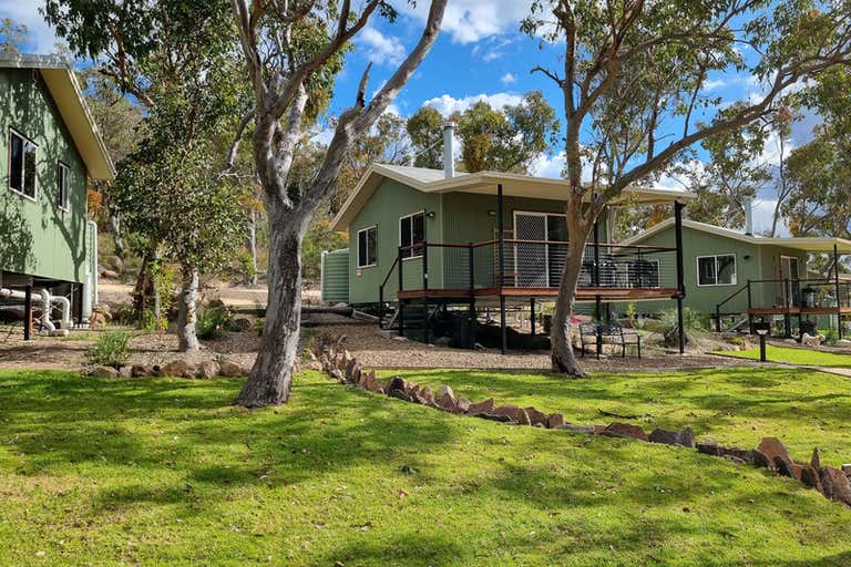 Glen Lough Cabins + Executive Main Residence on 40 Acres, 232  Townsend Road Glen Aplin QLD 4381 - Image 1